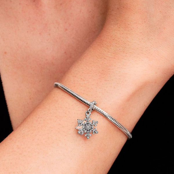 double-snowflake-pendant-charm-794142c01