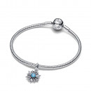 disney-frozen-queen-elsa-schneeflocken-anhanger-charm-794209c01