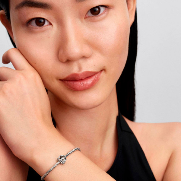 filigree-horse-charm