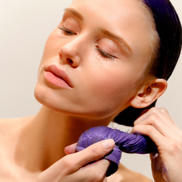 masque-soin-sublimateur-cheveux-blonds-blancs-et-gris-hair-mask