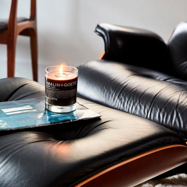 dark-rum-aromatic-candle