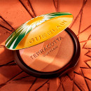 terracota-light-los-polvos-iluminadores-efecto-buena-cara-natural-96-de-ingredientes-de-origen-natural