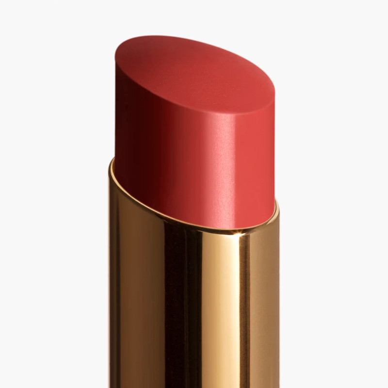 rouge-coco-flash-farbe-helligkeit-und-intensitat-im-handumdrehen