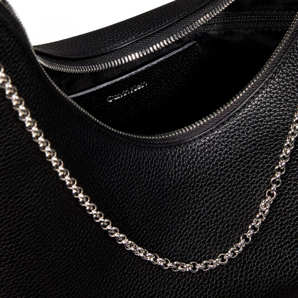 hobo-bag-with-pebble-jewelry-chain