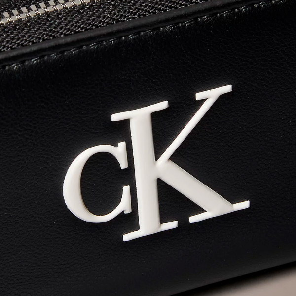 zip-up-wallet-with-monogram
