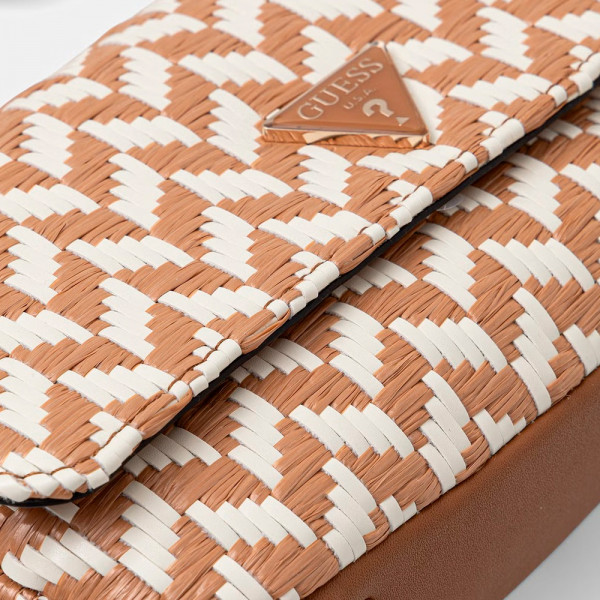 bolsa-de-ombro-com-aba-tessi