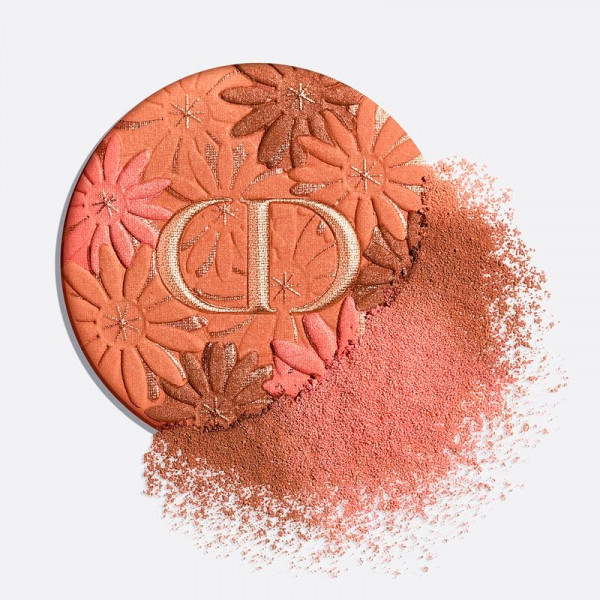 dior-forever-nude-bronze-glow-limited-edition-bronzing-powder-natural-radiant-finish-long-lasting-tan-effect