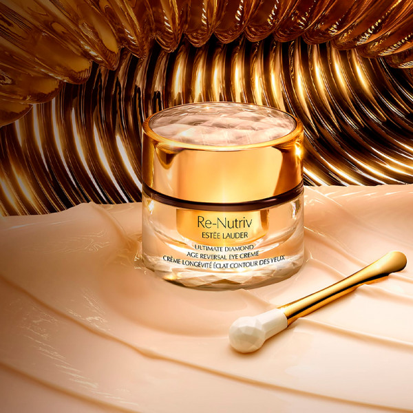 re-nutriv-ultimate-diamond-eye-cream-crema-para-el-contorno-de-los-ojos-rejuvenecedora
