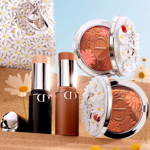 dior-forever-nude-bronze-glow-begransad-upplaga-bronzingpuder-naturlig-stralande-finish-langvarig-solbrannaeffekt