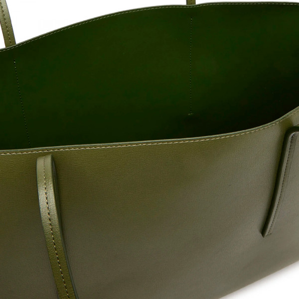 tote-bag-with-metal-foil-logo
