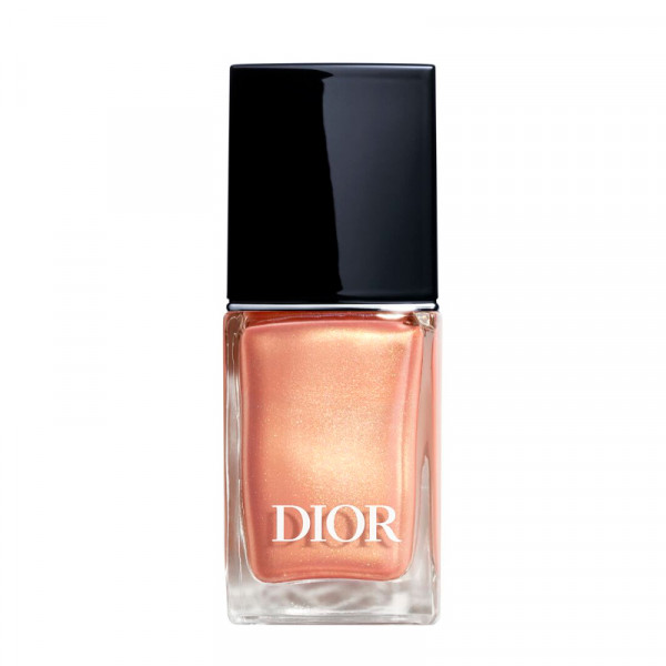 dior-vernis-nagellack-mit-gel-effekt-und-couture-farbe