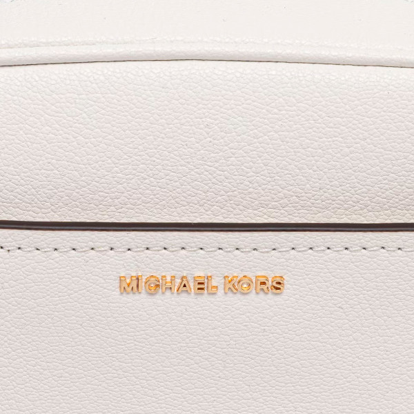 piccola-borsa-a-tracolla-in-pelle-per-fotocamera-ideale-per-il-jet-set