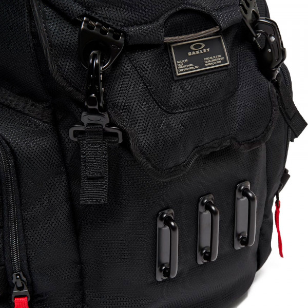 bathroom-backpack