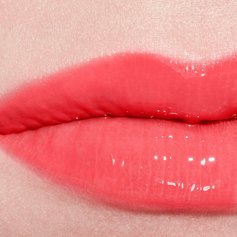 rouge-coco-gloss-aterfuktande-lappglans