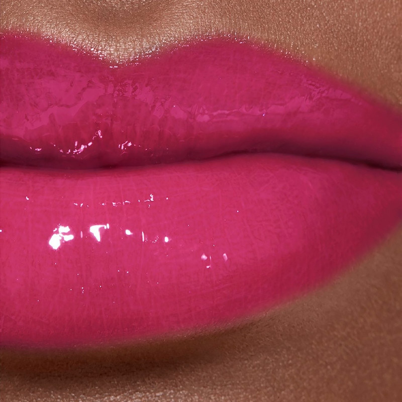 rouge-coco-gloss-moisturizing-lip-gloss