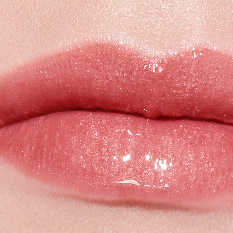 rouge-coco-gloss-feuchtigkeitsspendender-lipgloss