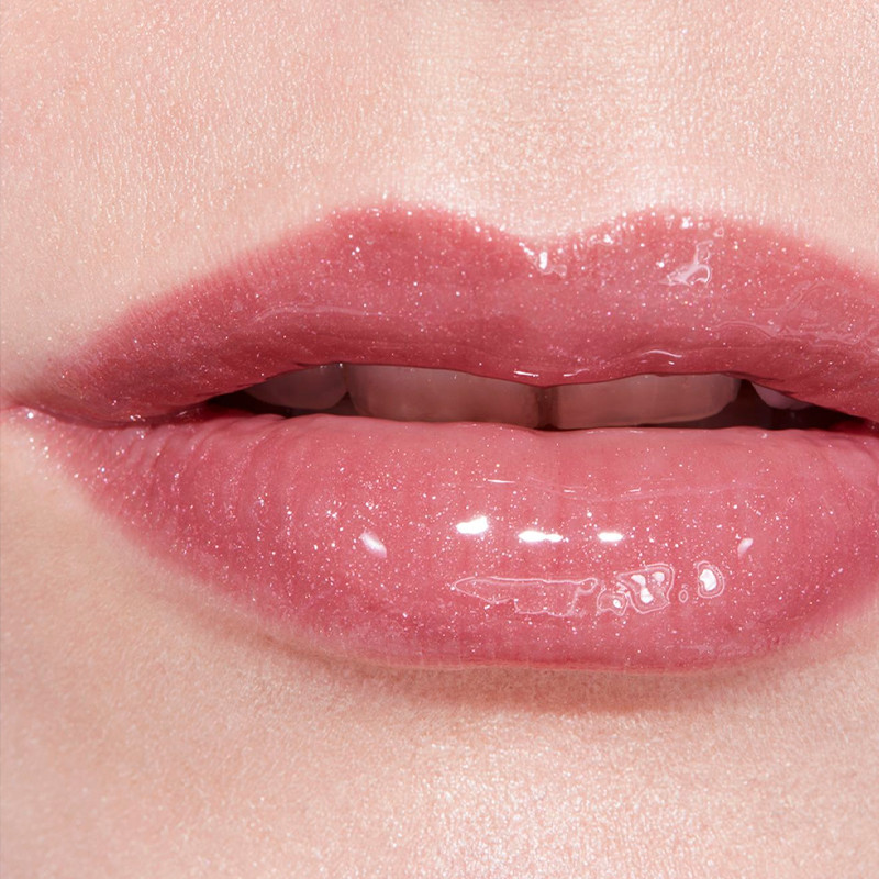 rouge-coco-gloss-feuchtigkeitsspendender-lipgloss