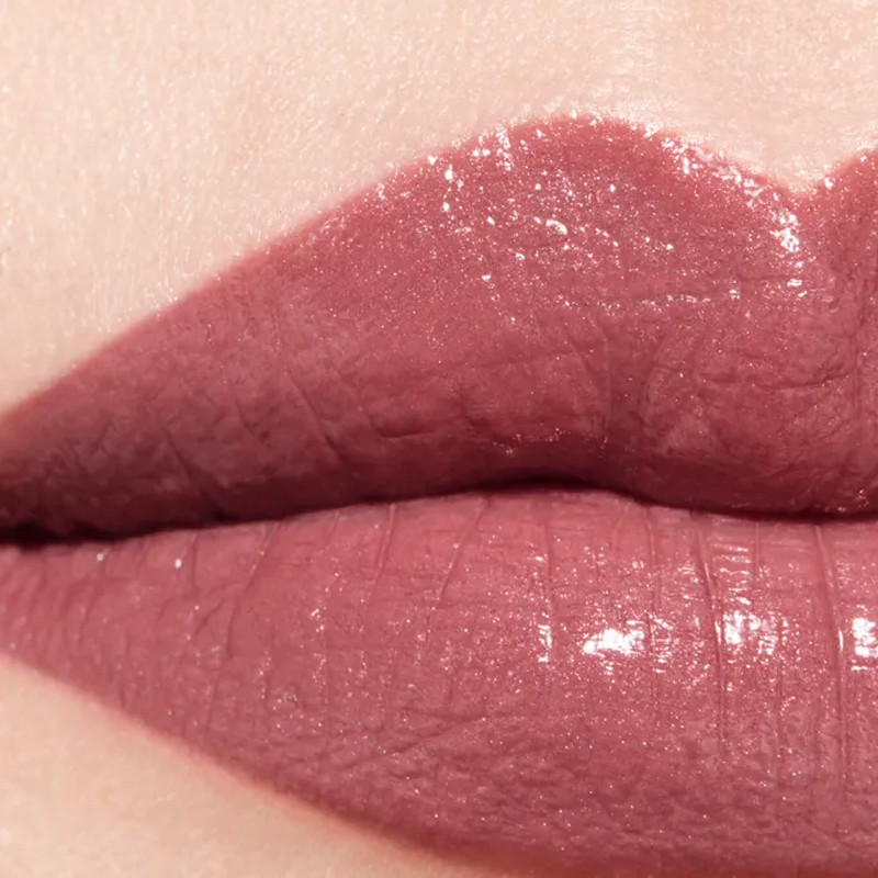 rouge-coco-crush-satinlaebestift-med-langvarig-fugtgivende-og-udglattende-behandling