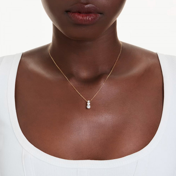 pendentif-stilla-attract