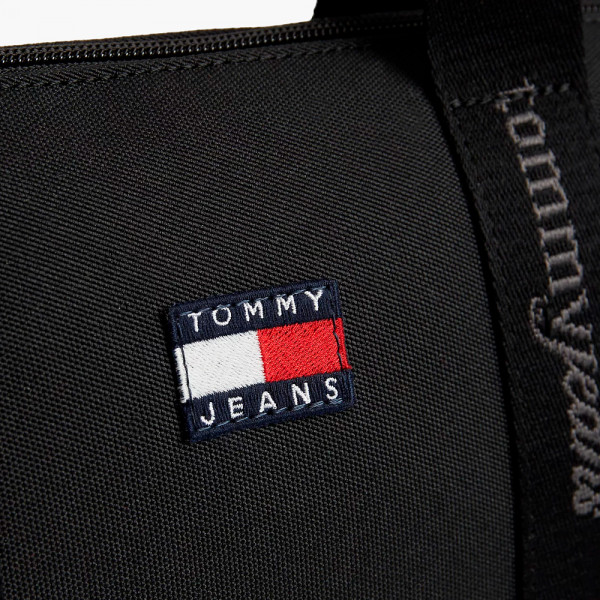 essential-tote-bag-with-inscription
