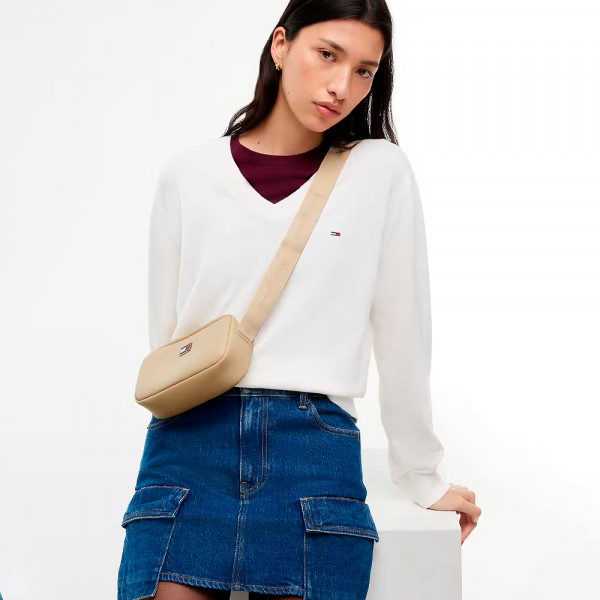daily-elevated-band-and-shoulder