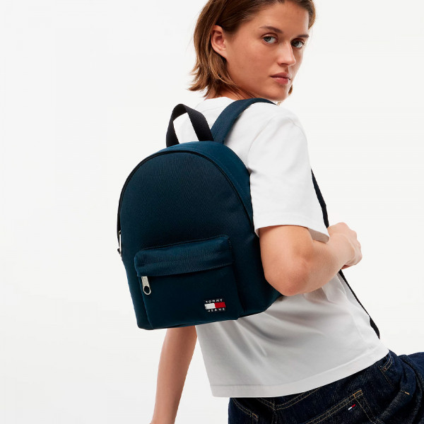 mochila-essencial-com-logotipo