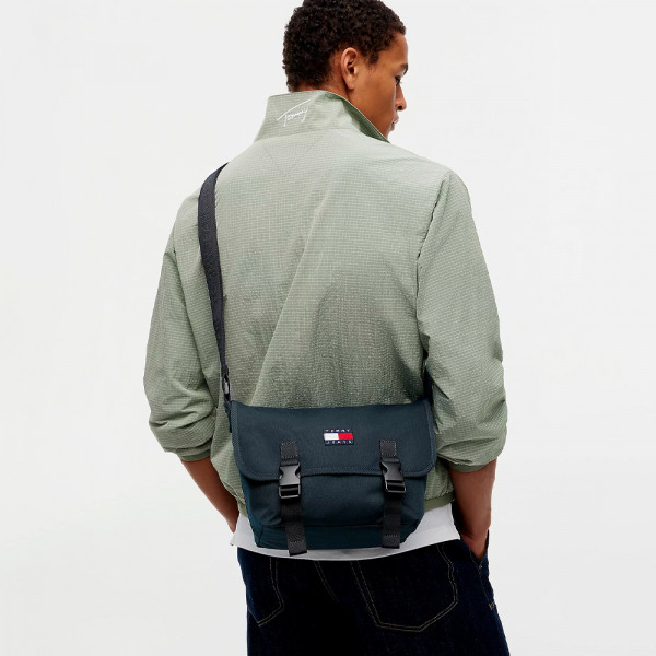 sac-messager-essential-avec-logo