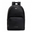 sac-a-dos-avec-badge-et-ruban-distinctif