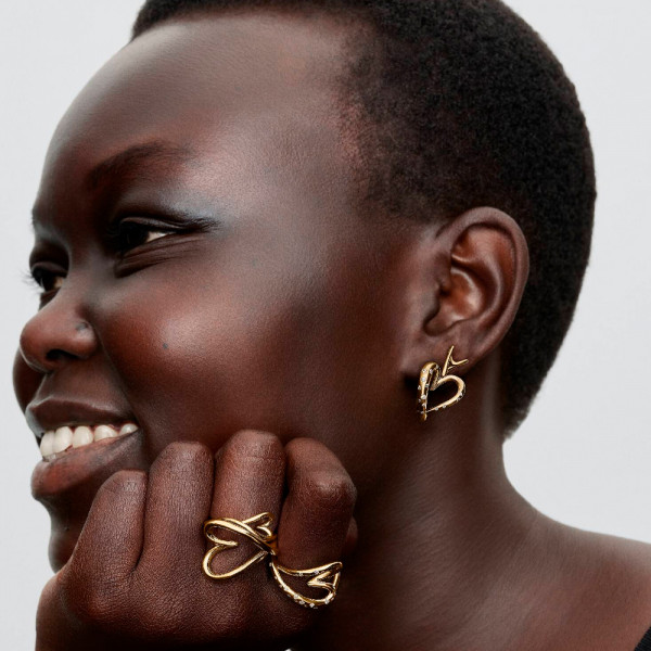 organic-heart-shaped-hoop-earrings-with-set-gems-264664c01
