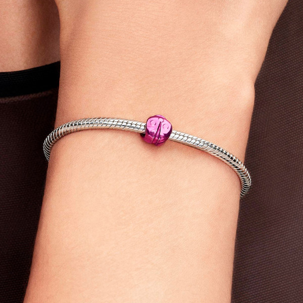 mini-pingente-de-joaninha-rosa-794905c01