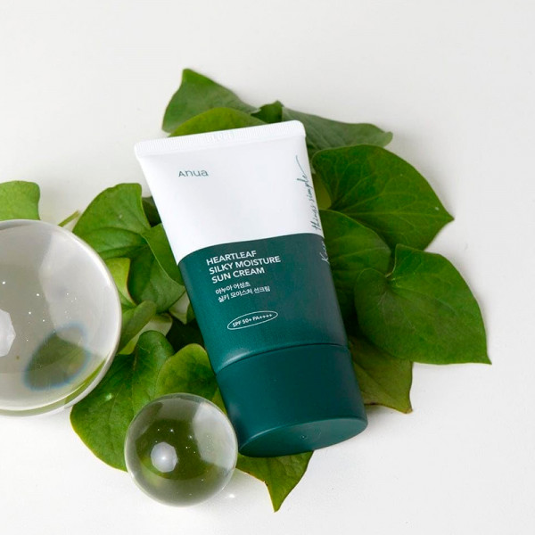 heartleaf-silky-moisture-sun-cream-spf-50-creme-protectrice-pour-le-visage