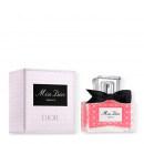 miss-dior-essence-essencia-de-perfume-notas-cristalizadas-florais-e-amadeiradas
