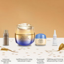 vital-perfection-advanced-cream-holiday-pouch-set
