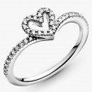 anello-a-forma-di-cuore-scintillante-199302c01