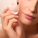 cashmere-lip-care-moisturizing-lip-balm