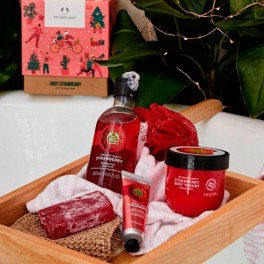 THE BODY SHOP STRAWBERRY SET Bath \u0026 Body Works Strawberry Pound Cake Set - Lotion, Mist, Gel
