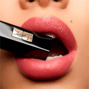 rouge-pur-couture-the-slim-velvet-radical