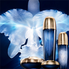 GUERLAIN ORCHIDÉE IMPÉRIALE LA CRÈME Amazon.com: Guerlain Orchidee Imperiale La Crème Legere