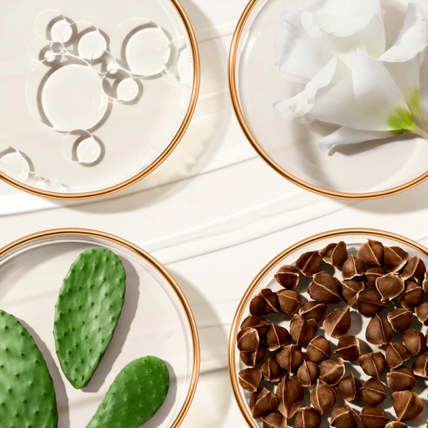 Revitalizing Supreme + Youth Power ögonbalsam