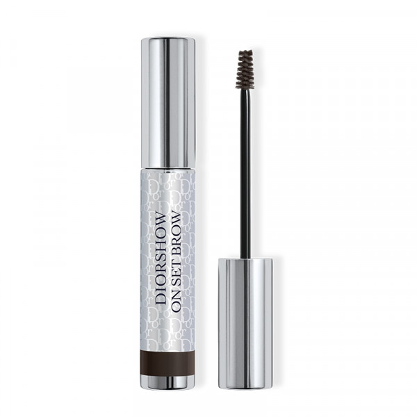 mascara-de-cejas-volumen-y-fijacion-24-horas-90-de-ingredientes-de-origen-natural