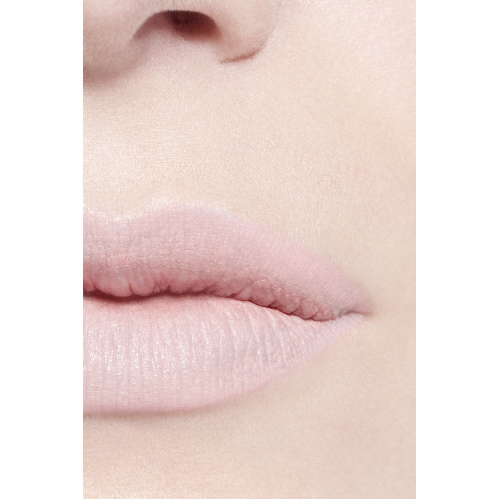 lapiz-contorno-de-labios-de-larga-duracion