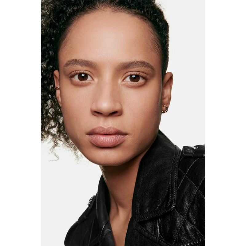 fresh-makeup-foundation-with-pigment-microbubbles