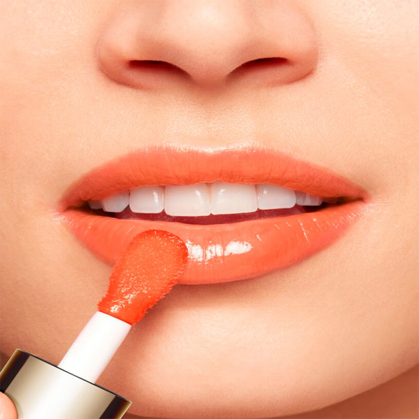 lip-comfort-oil-power-of-colors