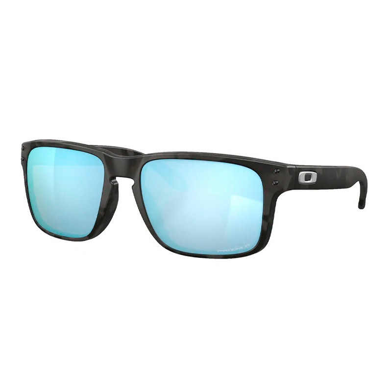 Oakley Man Sunglass Holbrook™ - Frame color: Matte Black Camo, Lens color: Prizm Deep Water Polarized