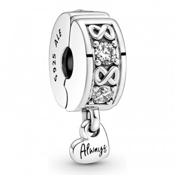 clip-always-family-in-pave-791151c01