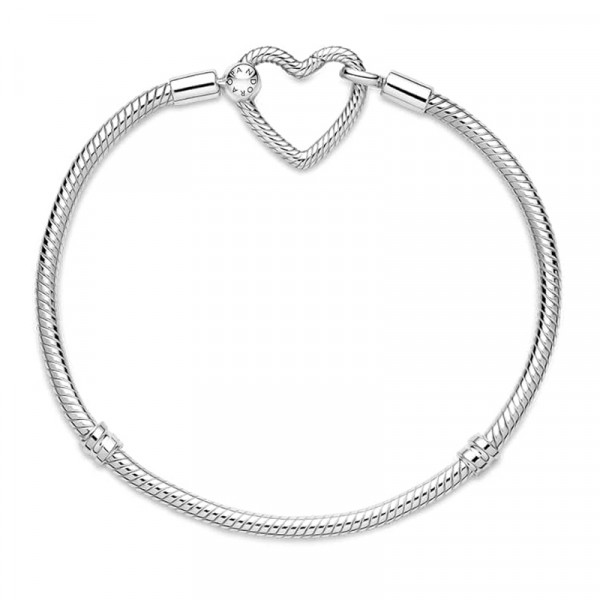 pandora-moments-snake-chain-bracelet-with-heart-buckle-599539c00