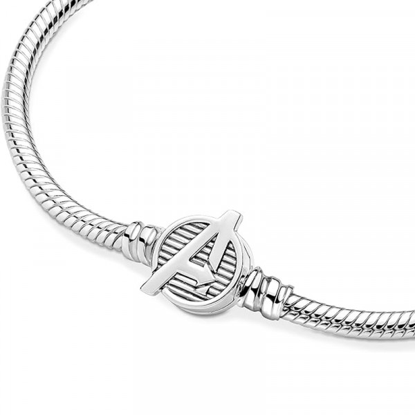 pulsera-pandora-moments-cadena-de-serpiente-cierre-logo-los-vengadores-de-marvel-590784c00