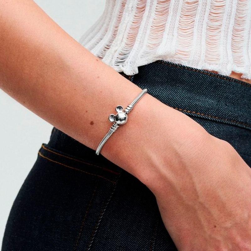 Pandora Pulsera Pandora Moments Cadena de Serpiente con Cierre Mickey Mouse de Disney 593061C00 – imagen 2