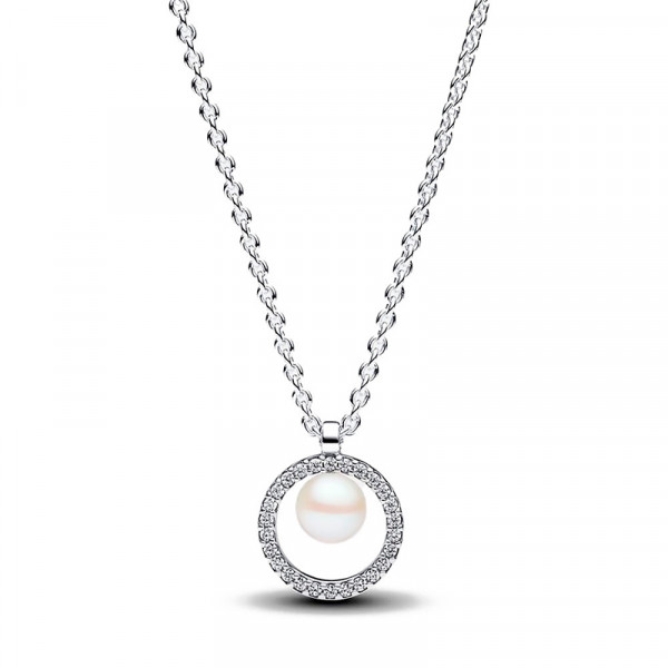 ketting-van-zoetwaterkweekparels-en-pave-393165c01