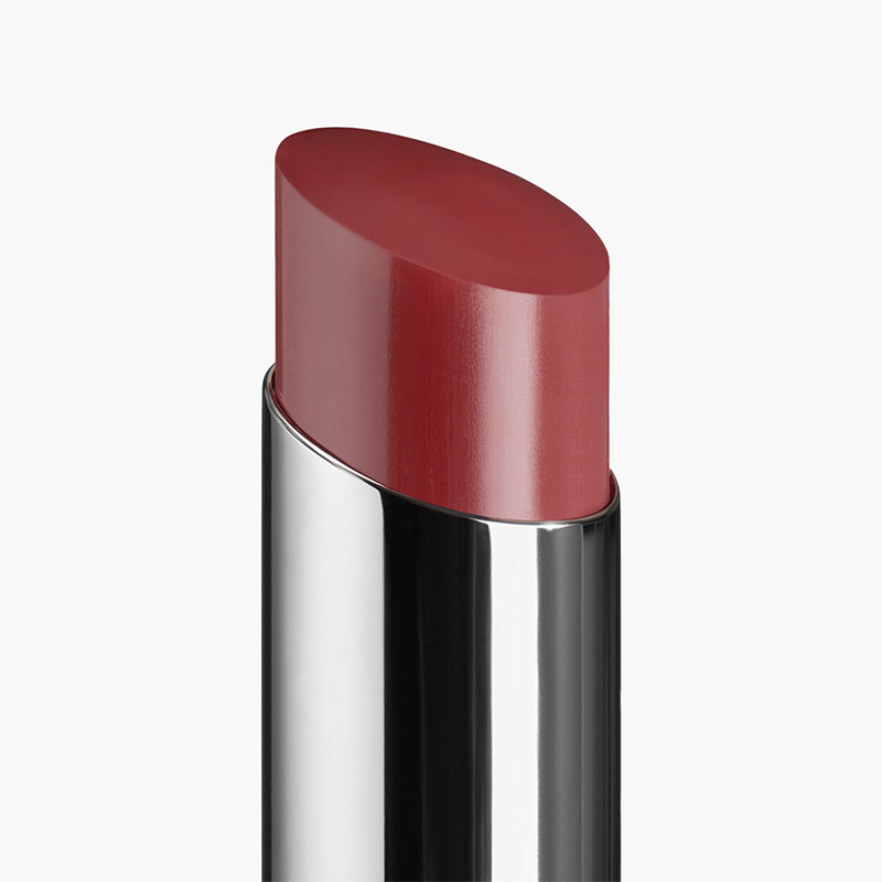 the-long-lasting-moisturizing-and-flupping-lipstick-intense-color-and-brightness